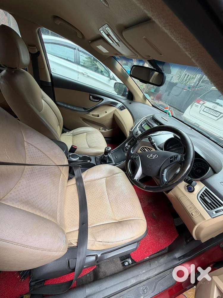 Hyundai Elantra 2014 Diesel 11000 Km Driven
