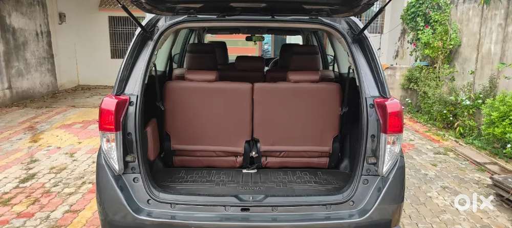Toyota Innova Crysta 2017