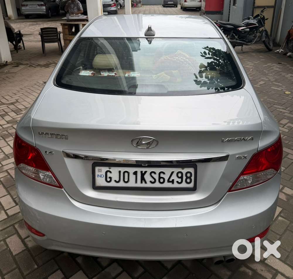 Hyundai Fluidic Verna 2013