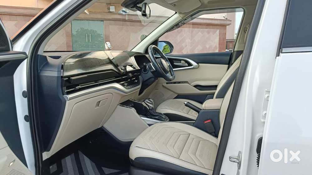 Kia Carens 1.5 Luxury Plus Diesel 6 Str, 2022, Diesel