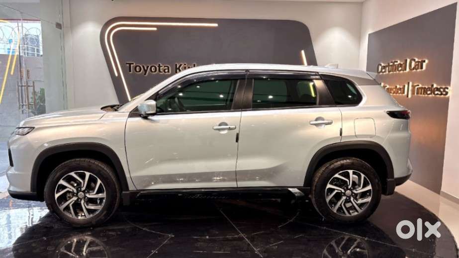 Maruti Suzuki Grand Vitara 1.5 Alpha Smart Hybrid, 2023, Petrol