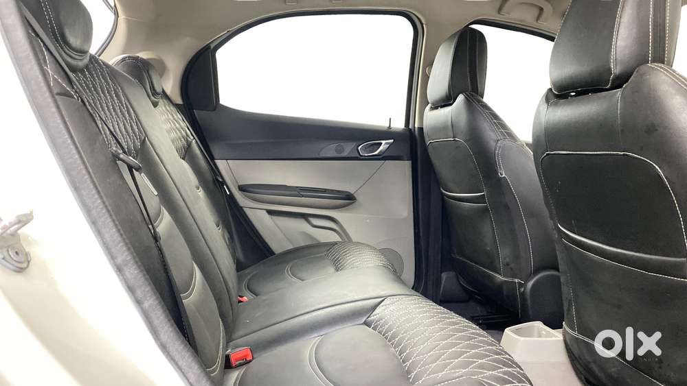 Tata Tiago 1.2 Revotron Xz, 2016, Petrol