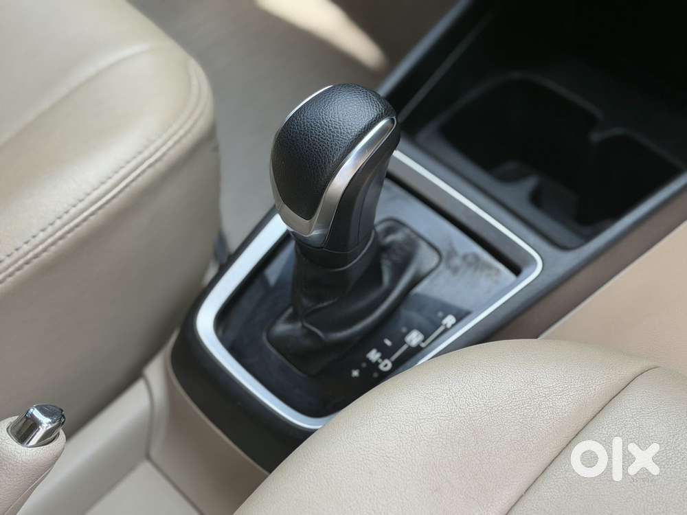 Maruti Suzuki Swift Dzire Zxi + Amt, 2018, Petrol