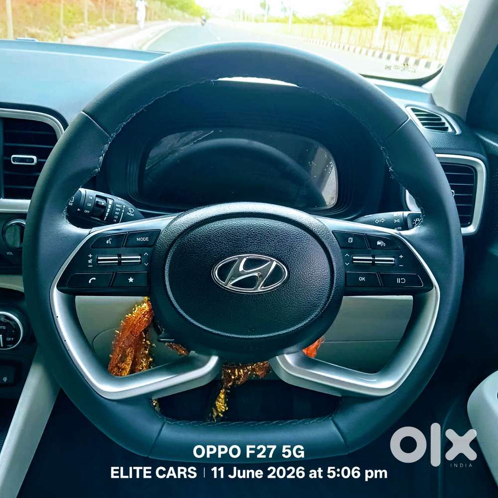 Hyundai Venue Sx Mt, 2023, Petrol