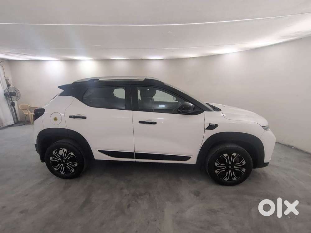 Renault Kiger Rxz, 2022, Petrol
