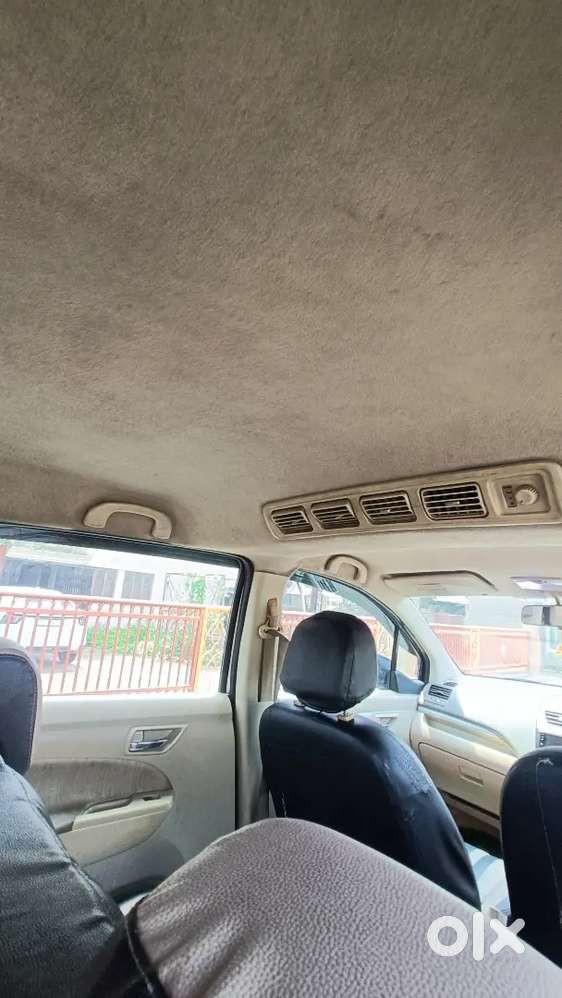 Maruti Suzuki Ertiga 2013