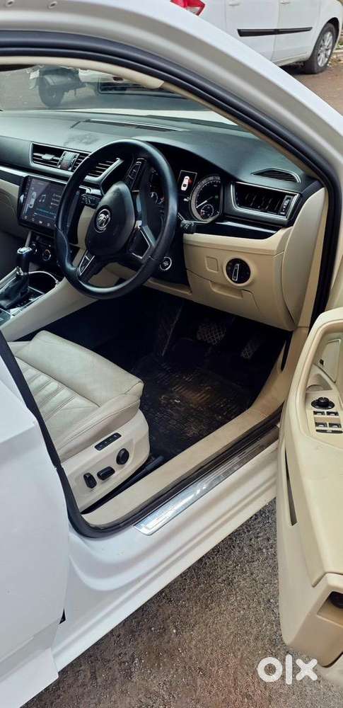 Skoda Superb 2017 Diesel Well Maintained