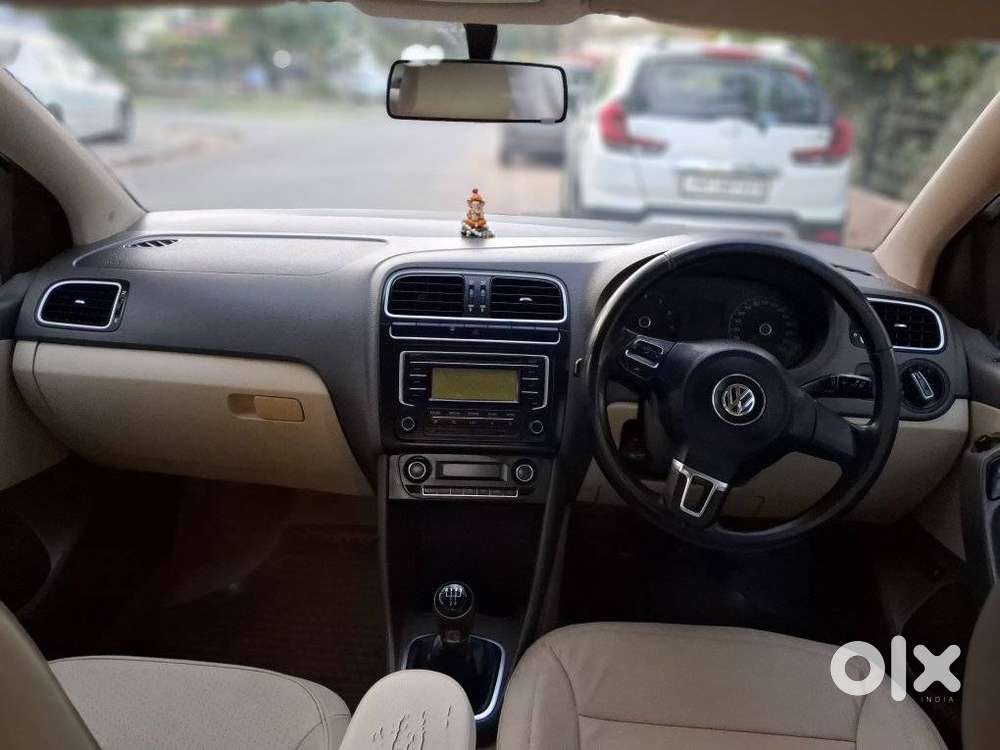 Volkswagen Vento 2010-2013 Petrol Highline, 2013, Petrol