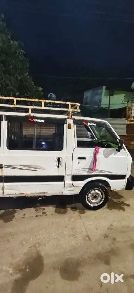 Maruti Suzuki Omni 2011