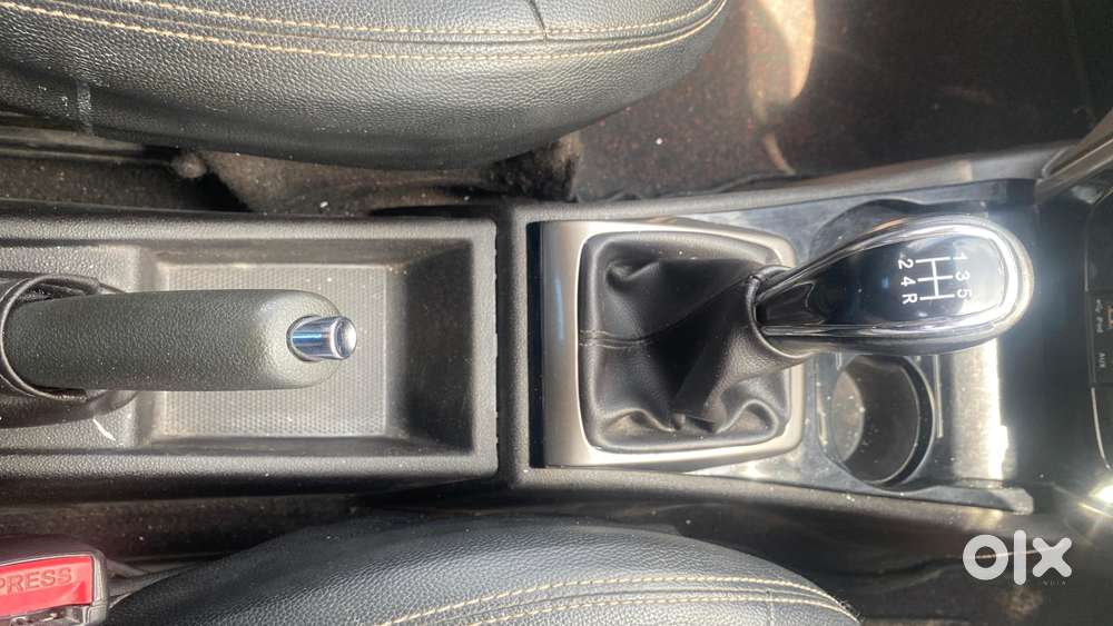 Tata Bolt Revotron Xt, 2015, Petrol