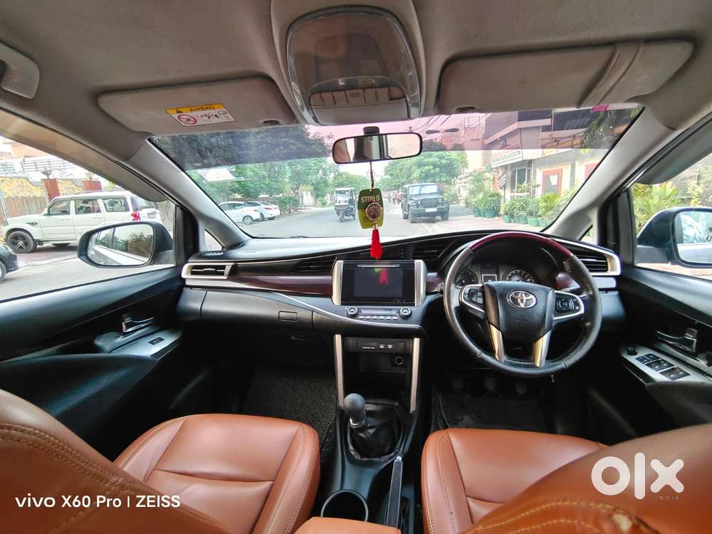 Toyota Innova Crysta 2.4 V 7 Str, 2018, Diesel