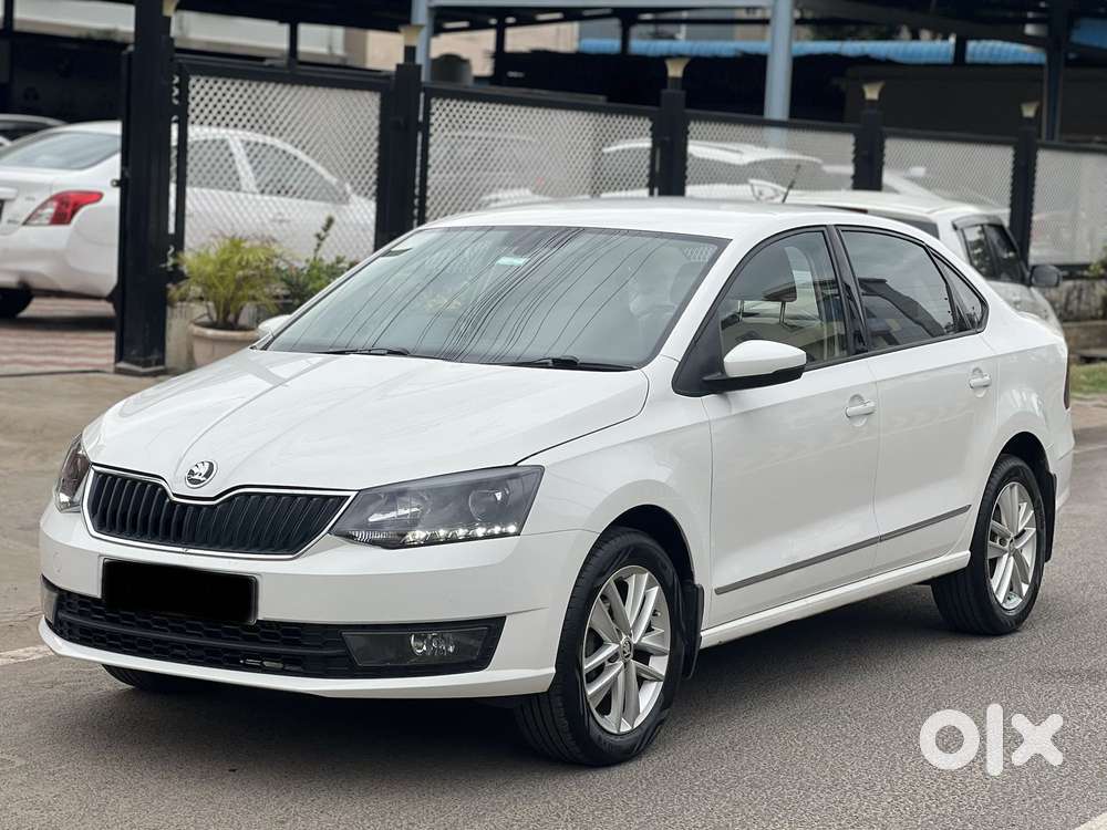 Skoda Rapid 1.6 Mpi At Style, 2019, Petrol