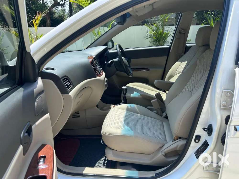 Hyundai Verna 2010 Diesel 78000 Km Driven