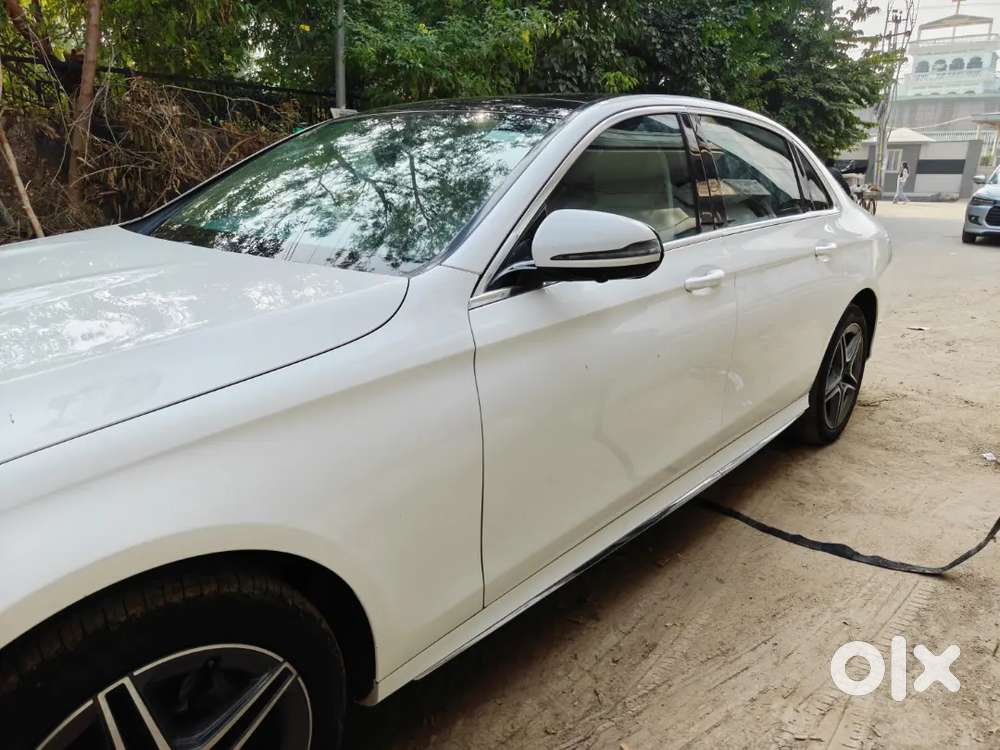Mercedes Benz E220d Diesel Located In Kota Service Paid Of Till 2027