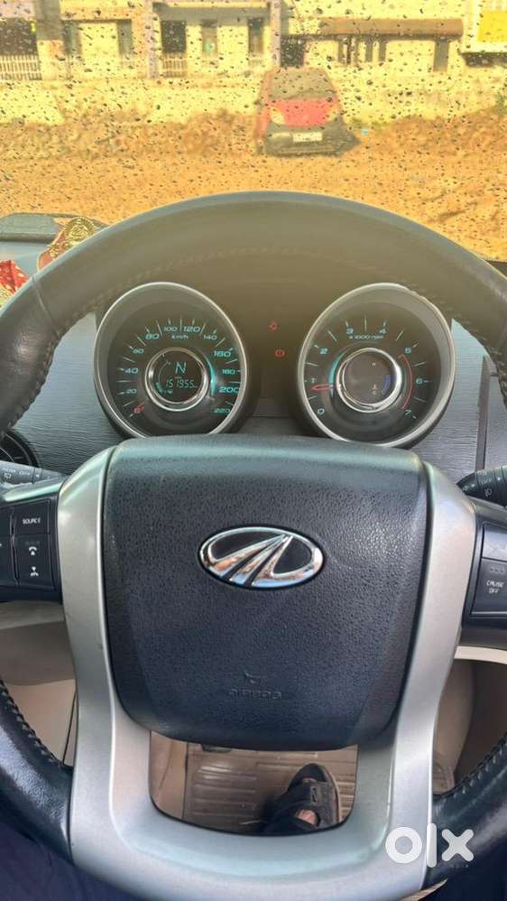 Mahindra Xuv500 2015 Diesel Well Maintained