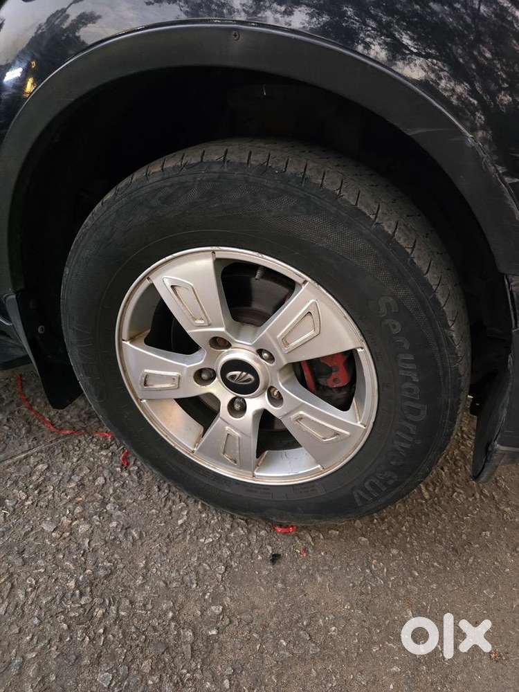 Mahindra Xuv500 2014 Diesel Well Maintained
