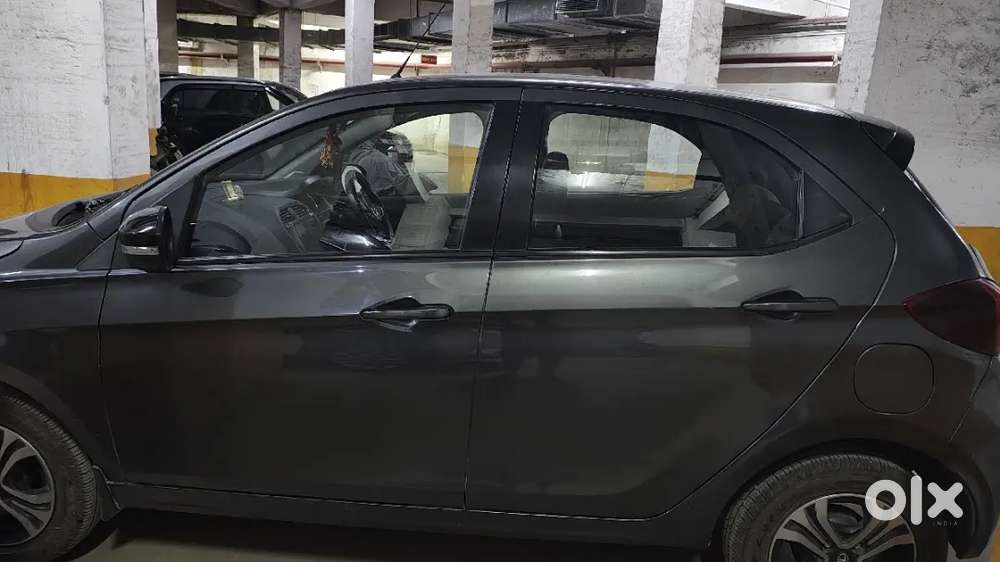 Tata Tiago 2023 Petrol 7100 Km Driven