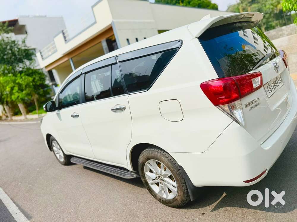 Toyota Innova Crysta 2017 2.8z Automatic