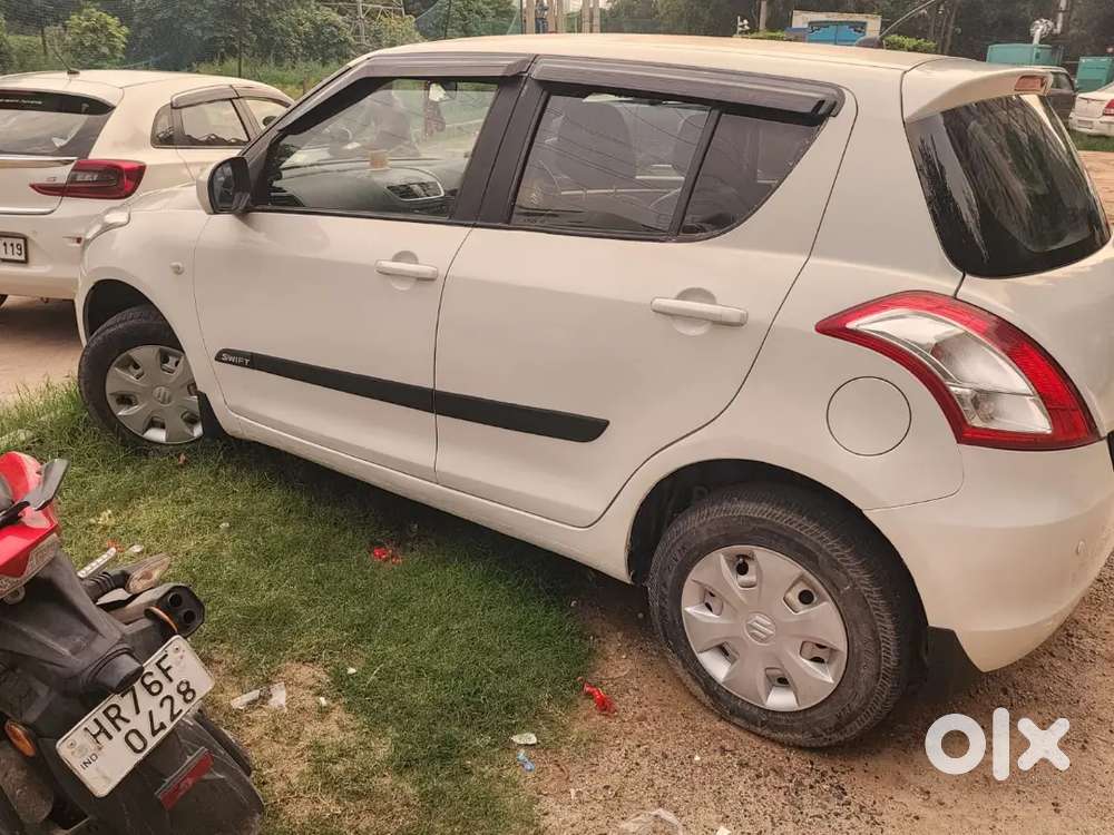Maruti Suzuki Swift 2017 Cng &petrol  Good Condition
