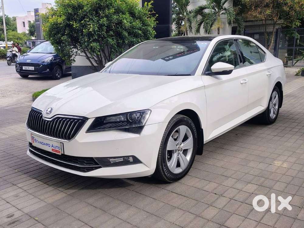 Skoda Superb [ ] 1.8 Style Tsi At, 2016, Petrol