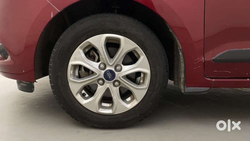 Ford Figo 2012-2015 Petrol Titanium, 2016, Petrol