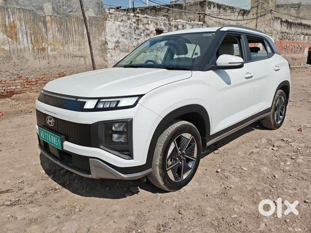 Creta Ev 42kw 9900 Driven 10month Old Showroom Condition
