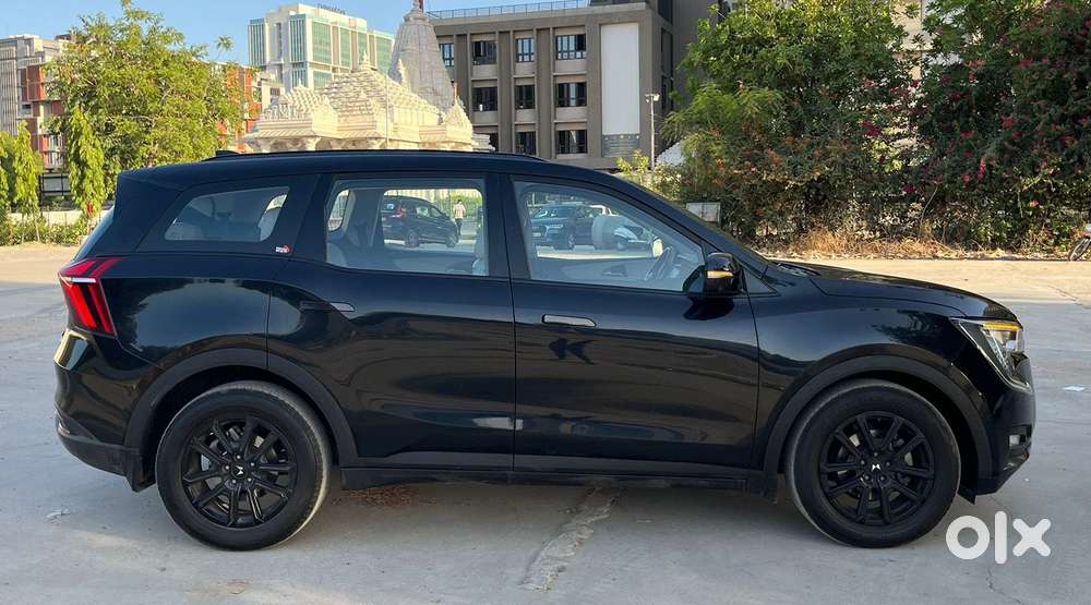 Mahindra Xuv700 2.2 Ax 7 Diesel Mt Luxury Pack Str, 2024, Diesel