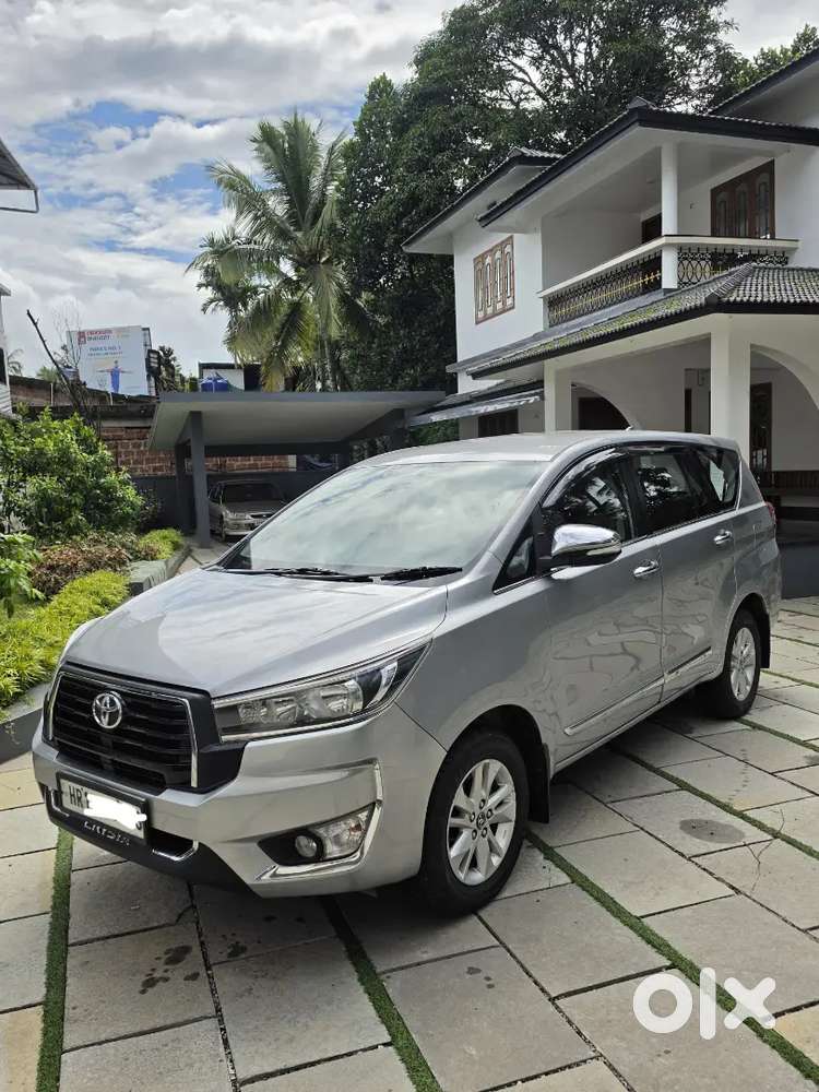 Toyota Innova Crysta 2.8 Diesel Automaticj