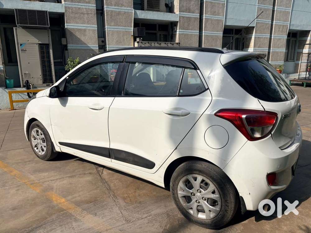 Hyundai Grand I10 2015 Diesel Good Condition