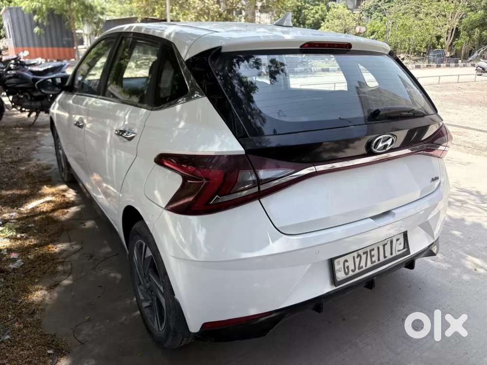 Hyundai I20 Asta (o) 1.2 Ivt, 2022, Petrol