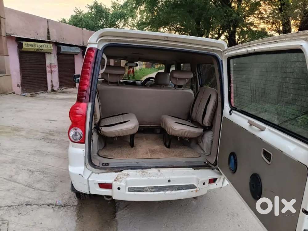 Mahindra Scorpio 2012 Diesel Manual