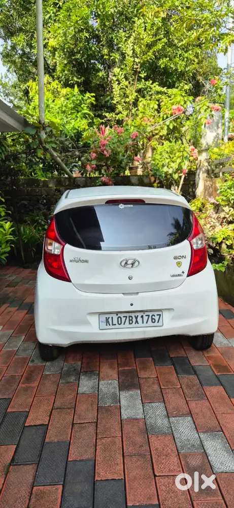 Hyundai Eon 2013 Variant Lite