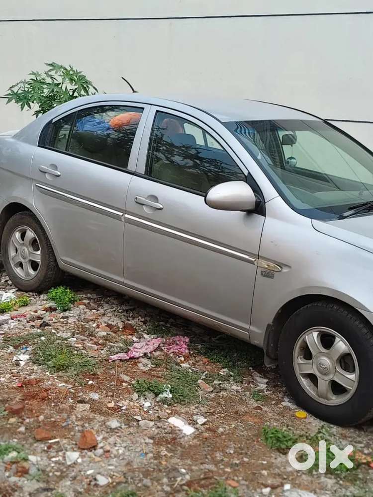 Hyundai Verna 2010 Diesel 152000 Km Driven