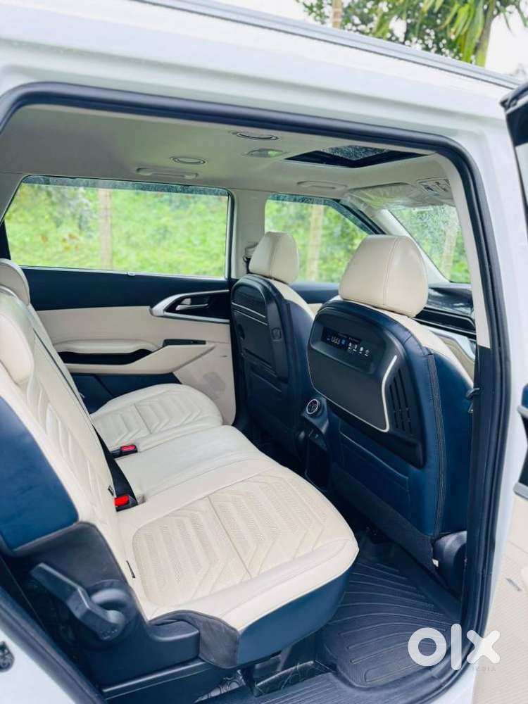 Kia Carens 1.5 Luxury Plus Diesel At 7 Str, 2022, Diesel