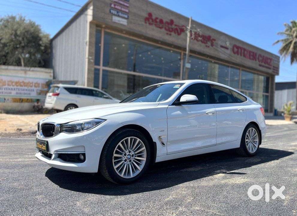 Bmw 3 Series Gt 320d Luxury Line, 2016, Diesel