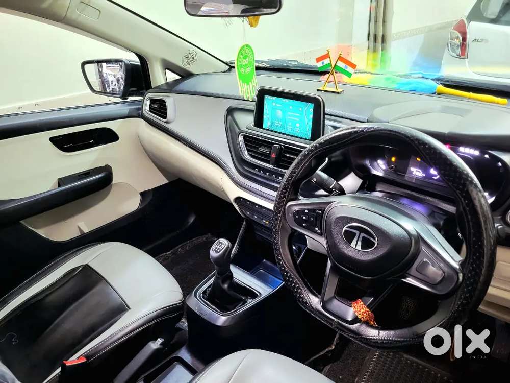 Tata Altroz Xm Plus 2024