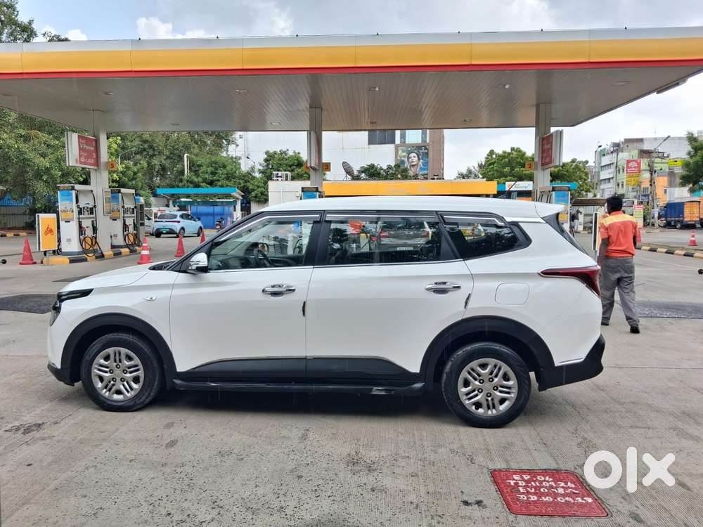 Kia Carens 1.5 Premium 7 Str, 2022, Petrol