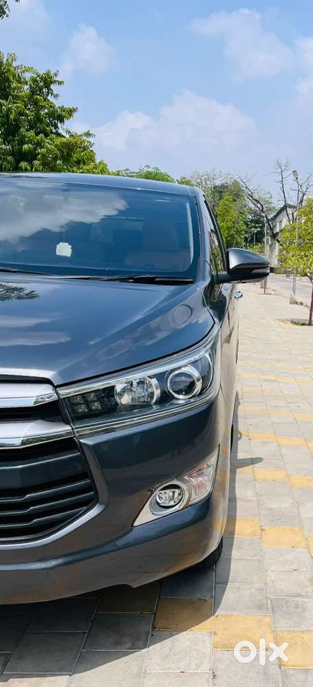 Toyota Innova Crysta 2.4 V 8 Str, 2019, Diesel