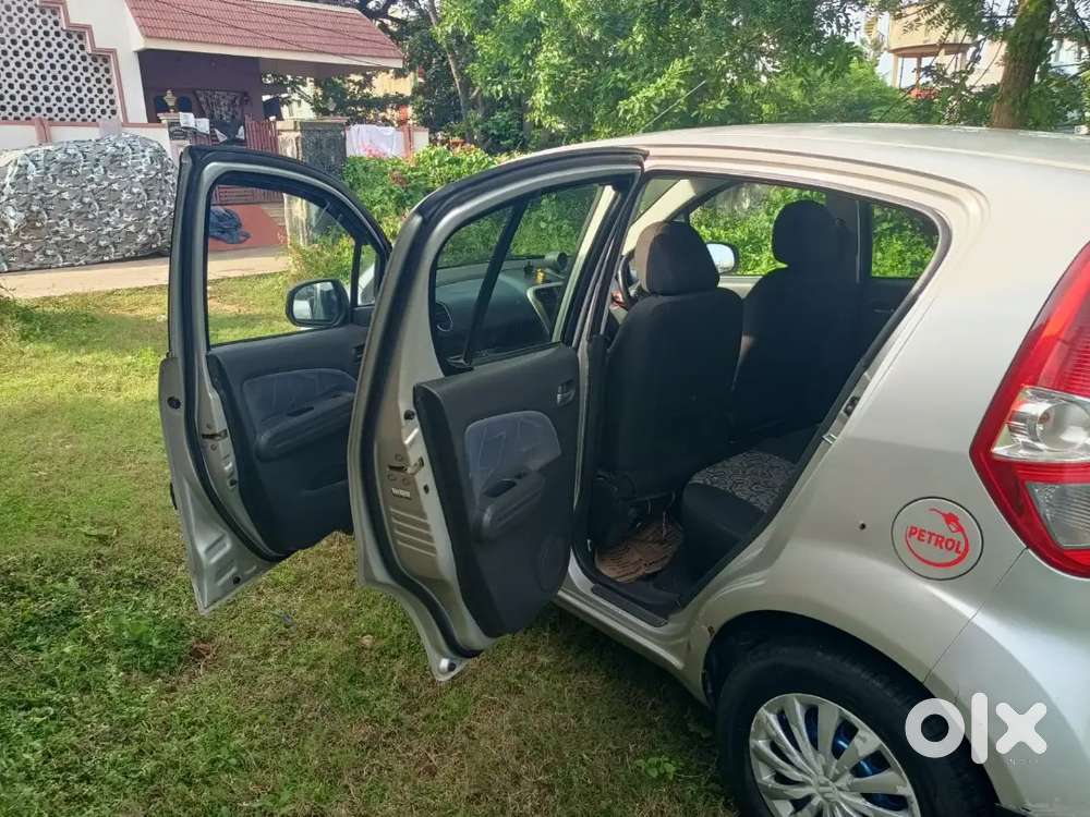 Maruti Suzuki Ritz 2010 Petrol Manual
