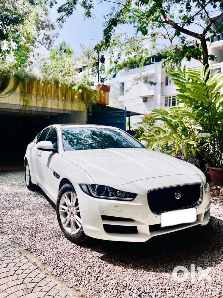 Jaguar Xe 2020 Diesel Well Maintained