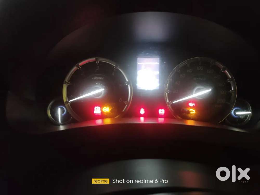 Maruti Ertiga 2017 Limited Edition , Good Condition