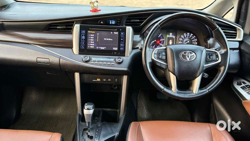 Toyota Innova Crysta 2.8z Automatic, 2018, Diesel