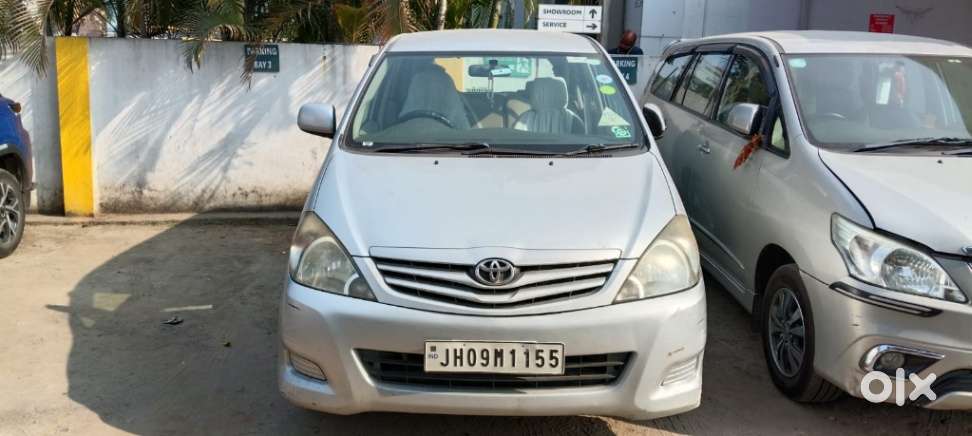 Toyota Innova 2009-2011 2.0 G4 Petrol 8-seater, 2009, Diesel