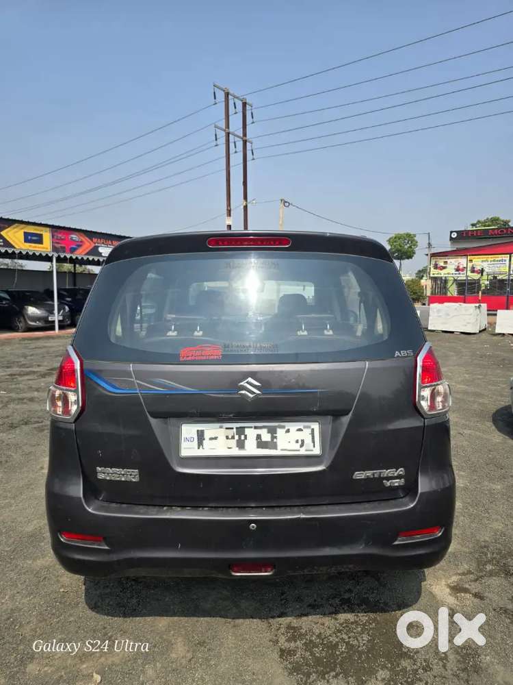 Maruti Suzuki Ertiga 2015 Diesel 90000 Km Driven