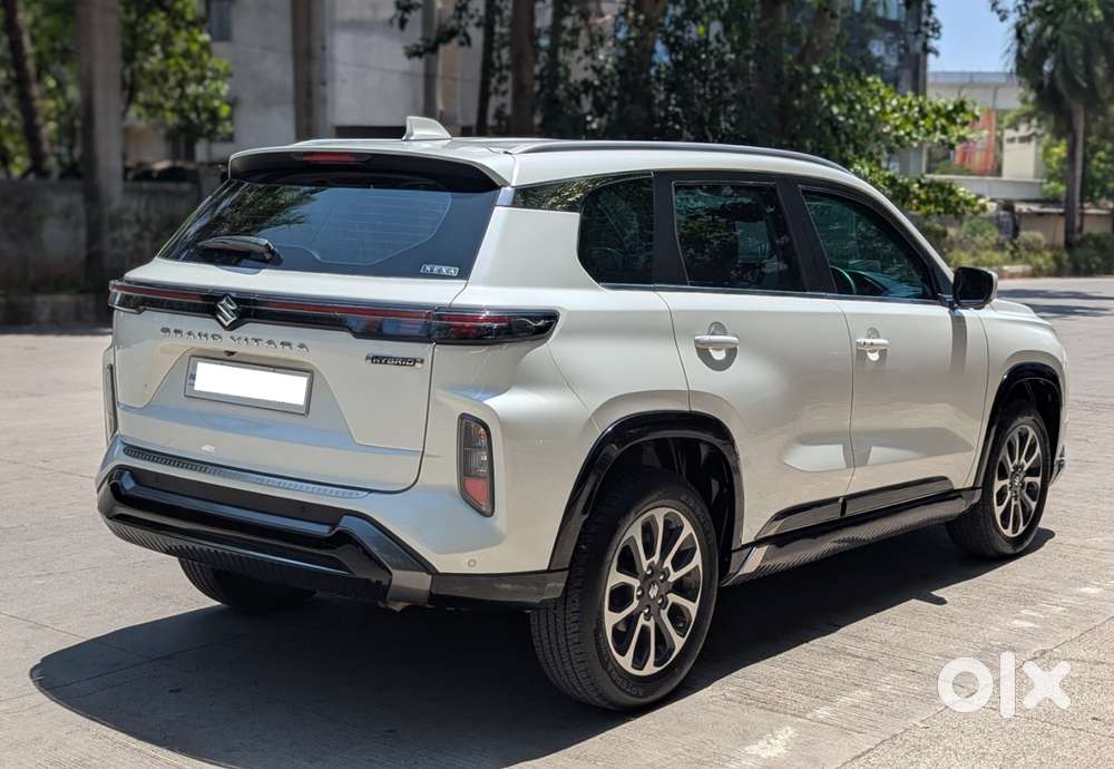 Maruti Suzuki Grand Vitara 1.5 Alpha Plus Intelligent Hybrid Ecvt, 2..