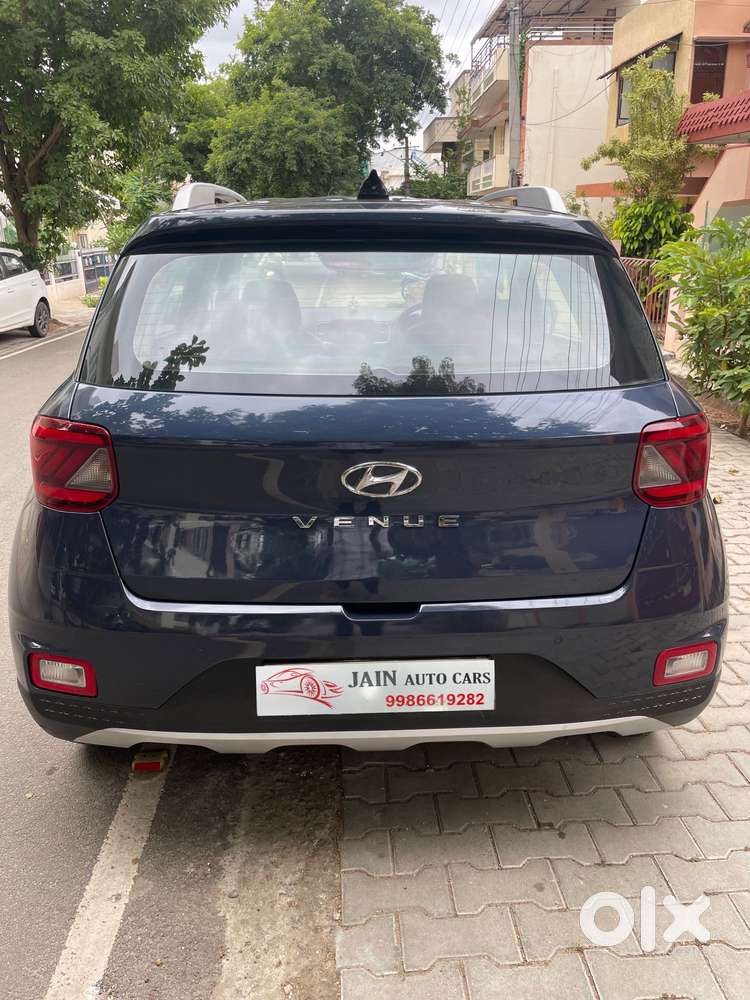 Hyundai Venue S 1.2 Petrol, 2020, Petrol