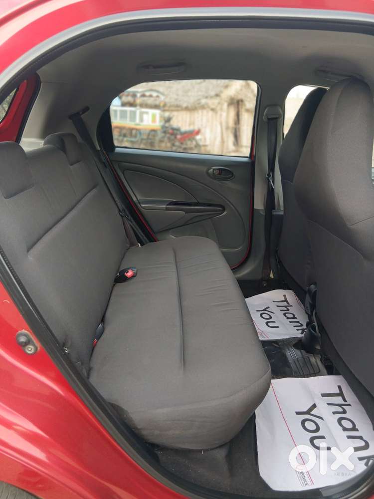 Toyota Etios Liva G, 2012, Petrol