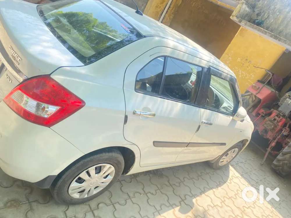 Maruti Suzuki Swift Dzire 2013 Cng & Hybrids 90000 Km Driven