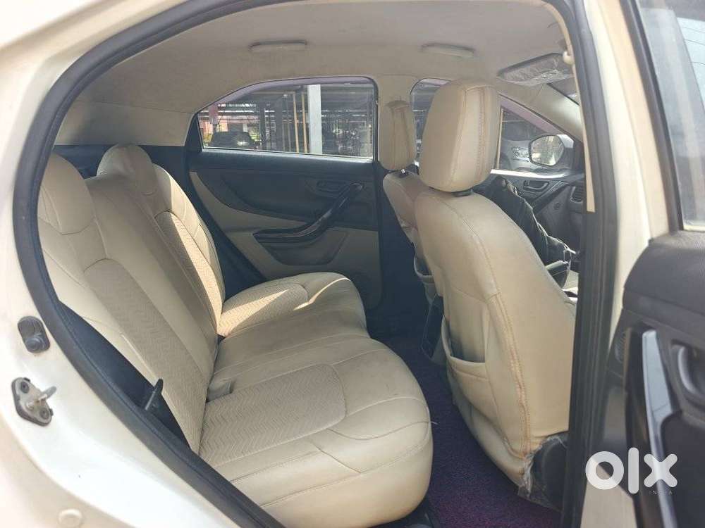 Tata Nexon 1.2 Revotron Xm (s), 2018, Diesel