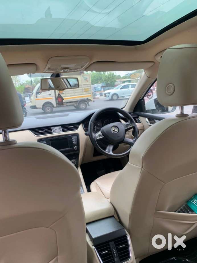Skoda Octavia 1.9 Elegance Tdi, 2014, Diesel